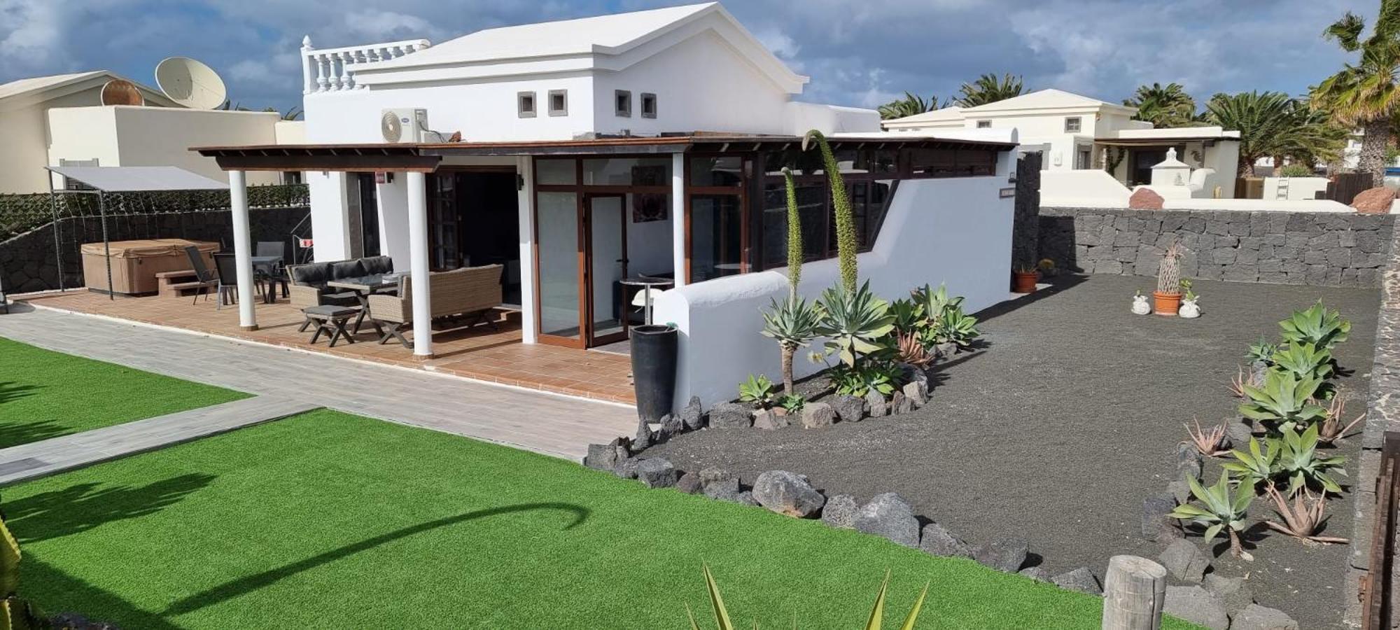 普拉亚布兰卡Casa De Nefertiti别墅 外观 照片